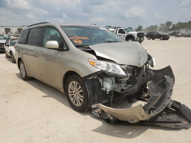 TOYOTA SIENNA 2017 5tdyz3dc2hs804159