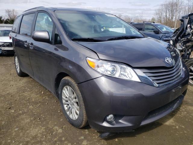 TOYOTA SIENNA XLE 2017 5tdyz3dc2hs851496