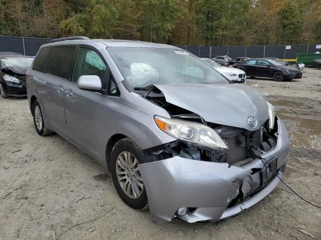 TOYOTA SIENNA XLE 2017 5tdyz3dc2hs852406