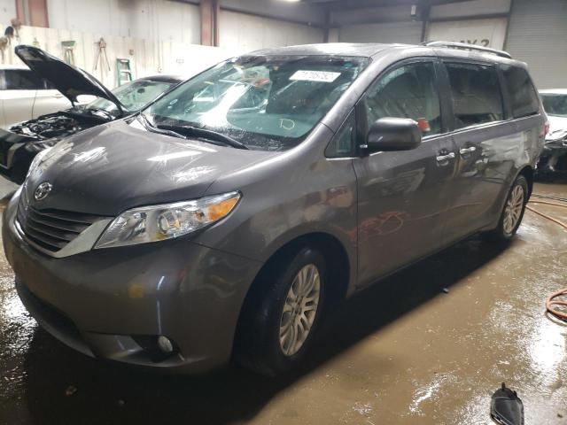 TOYOTA SIENNA XLE 2017 5tdyz3dc2hs855824