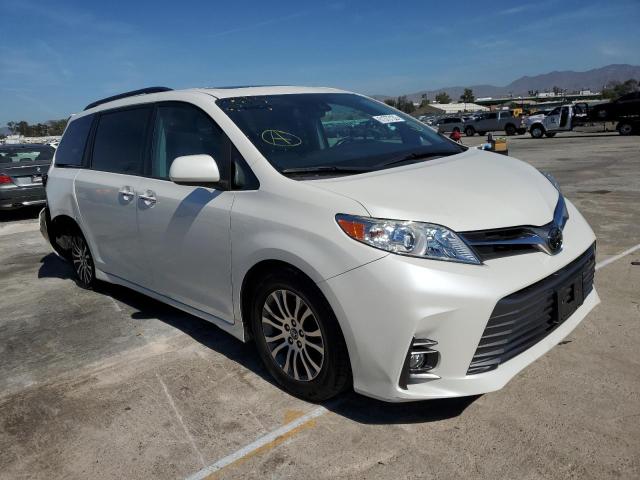 TOYOTA SIENNA XLE 2018 5tdyz3dc2js914442