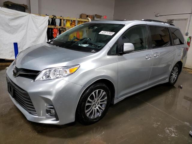 TOYOTA SIENNA XLE 2019 5tdyz3dc2ks973363