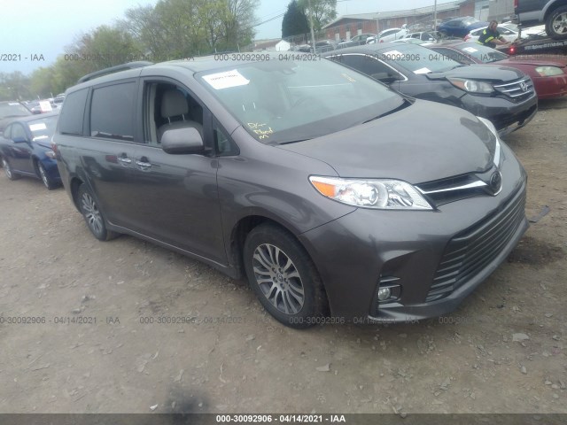 TOYOTA SIENNA 2019 5tdyz3dc2ks977431