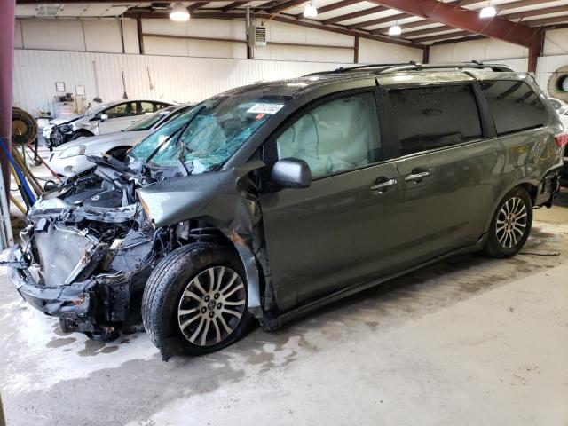 TOYOTA SIENNA XLE 2020 5tdyz3dc2ls024817