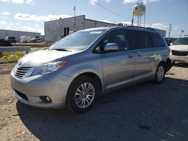 TOYOTA SIENNA XLE 2017 5tdyz3dc3hs769096