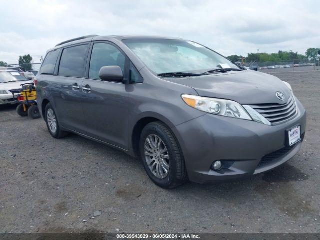 TOYOTA SIENNA 2017 5tdyz3dc3hs782818