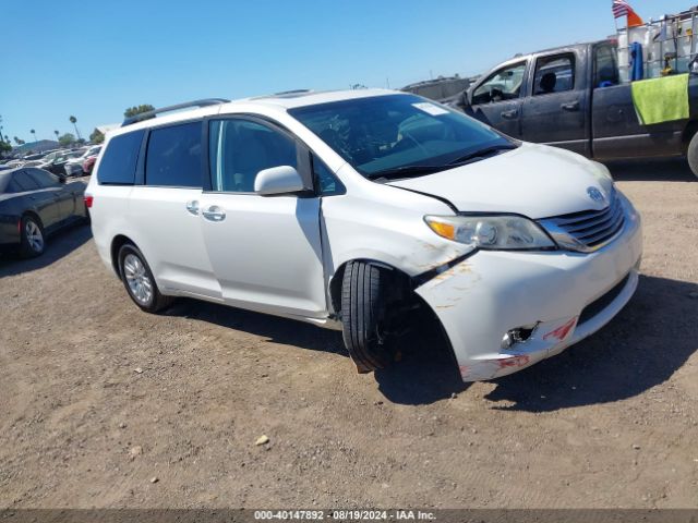 TOYOTA SIENNA 2017 5tdyz3dc3hs786190