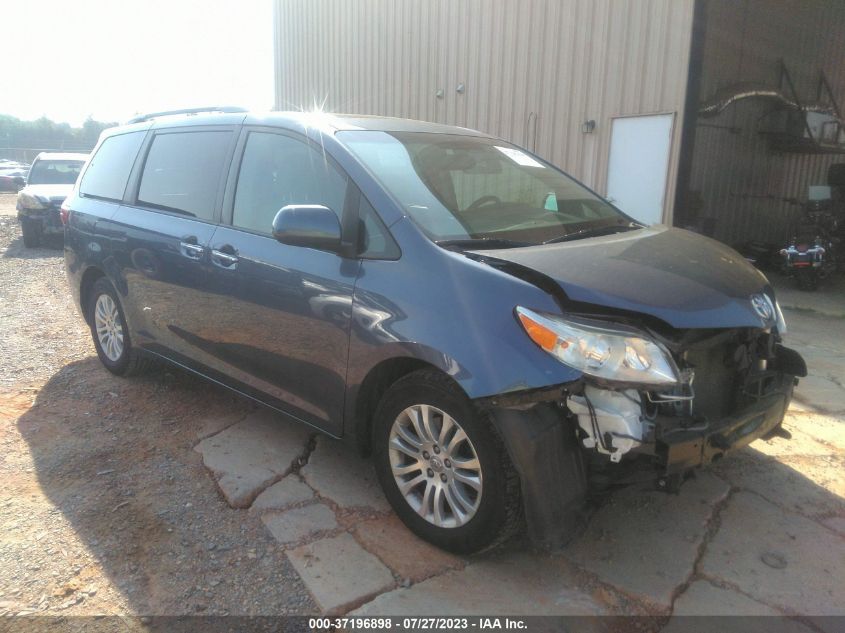 TOYOTA SIENNA 2017 5tdyz3dc3hs794421