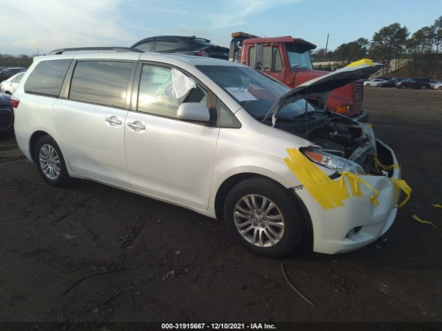 TOYOTA SIENNA 2017 5tdyz3dc3hs818569