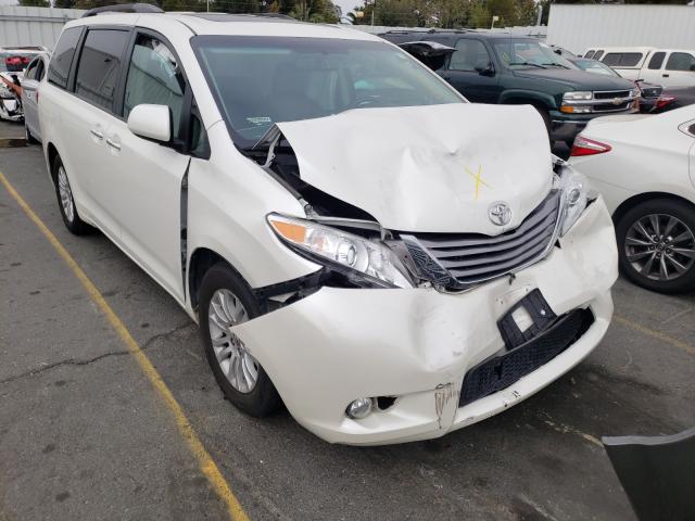 TOYOTA SIENNA XLE 2017 5tdyz3dc3hs857548