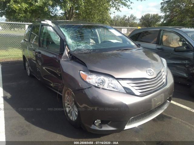 TOYOTA SIENNA 2017 5tdyz3dc3hs886662