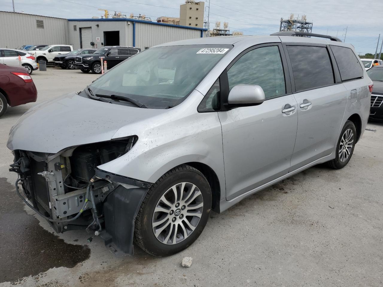 TOYOTA SIENNA 2018 5tdyz3dc3js950432