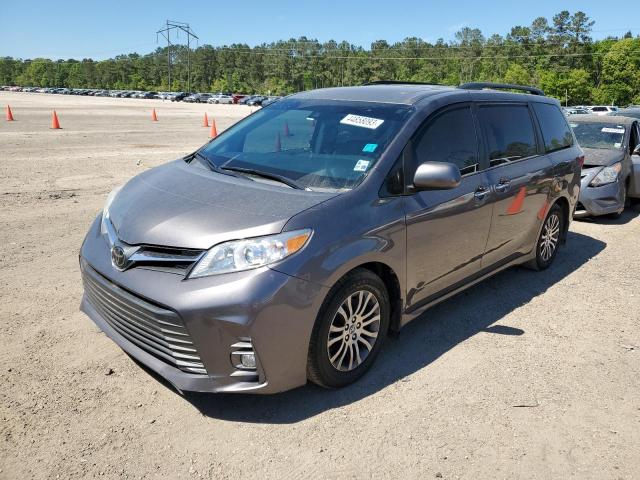 TOYOTA SIENNA XLE 2020 5tdyz3dc3ls029685