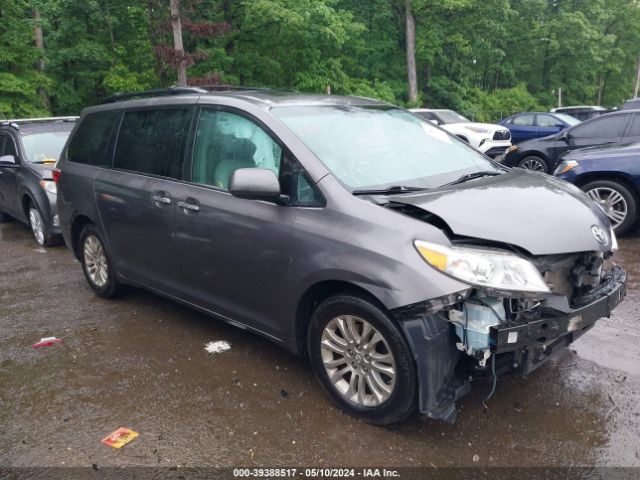 TOYOTA SIENNA 2017 5tdyz3dc4hs800565