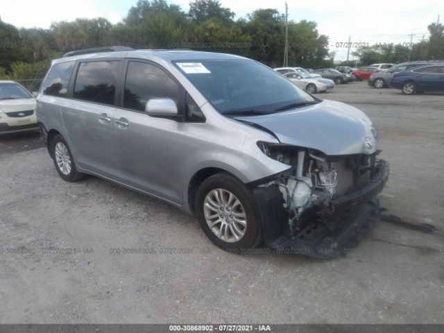 TOYOTA SIENNA 2017 5tdyz3dc4hs820508