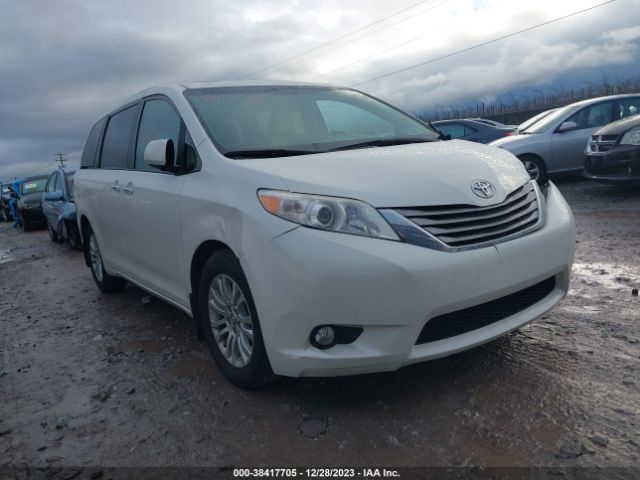 TOYOTA SIENNA 2017 5tdyz3dc4hs834179