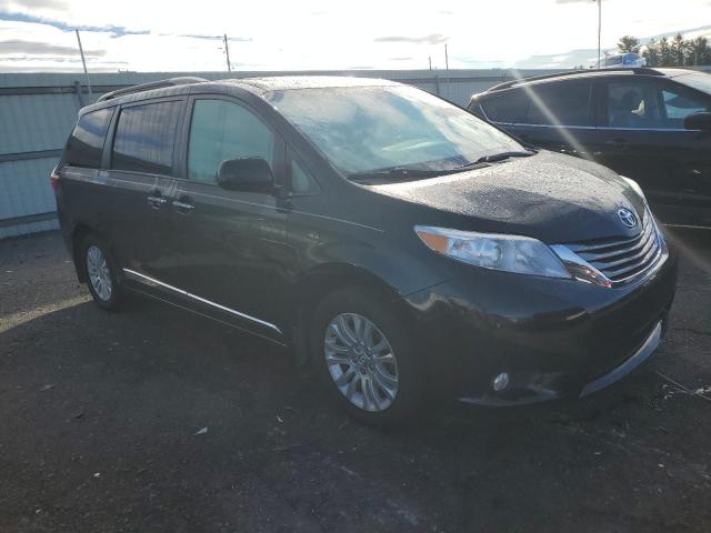 TOYOTA SIENNA XLE 2017 5tdyz3dc4hs854853