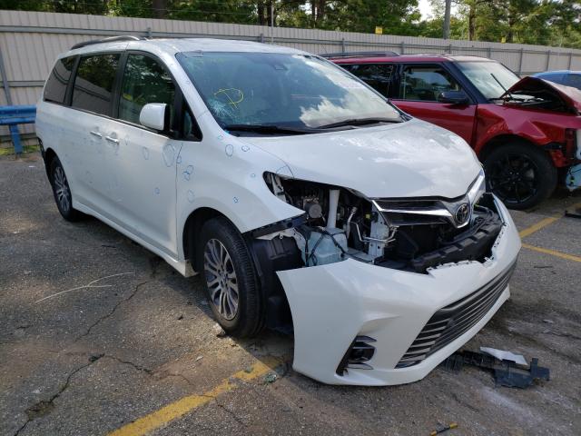 TOYOTA SIENNA XLE 2018 5tdyz3dc4js952934