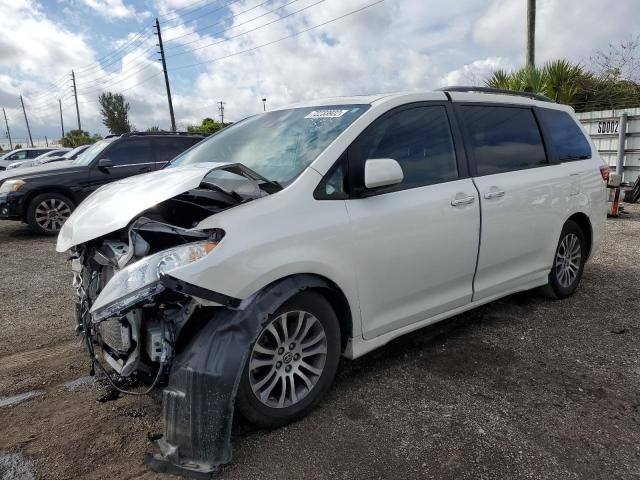 TOYOTA SIENNA XLE 2020 5tdyz3dc4ls060637