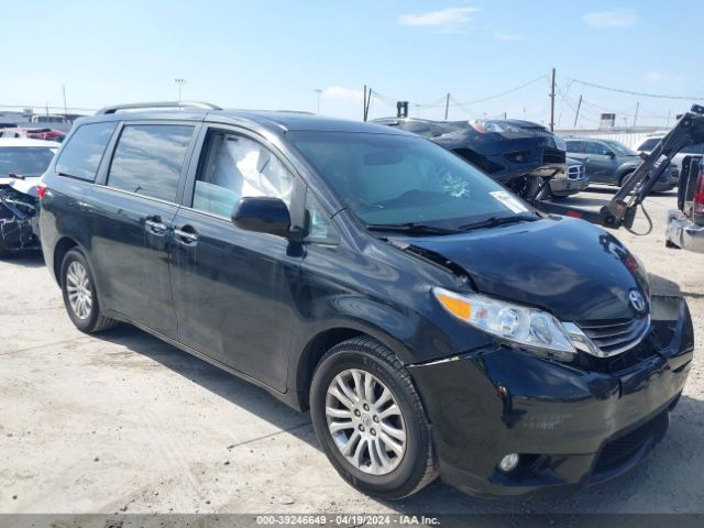 TOYOTA SIENNA 2017 5tdyz3dc5hs781945