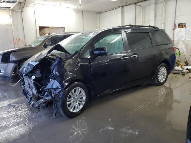 TOYOTA SIENNA XLE 2017 5tdyz3dc5hs786899