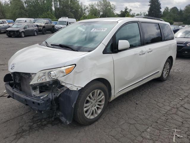 TOYOTA SIENNA XLE 2017 5tdyz3dc5hs794498