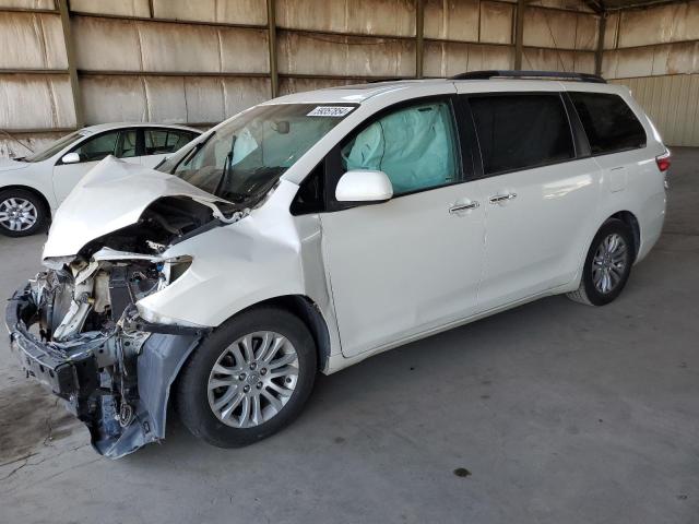 TOYOTA SIENNA XLE 2017 5tdyz3dc5hs829637