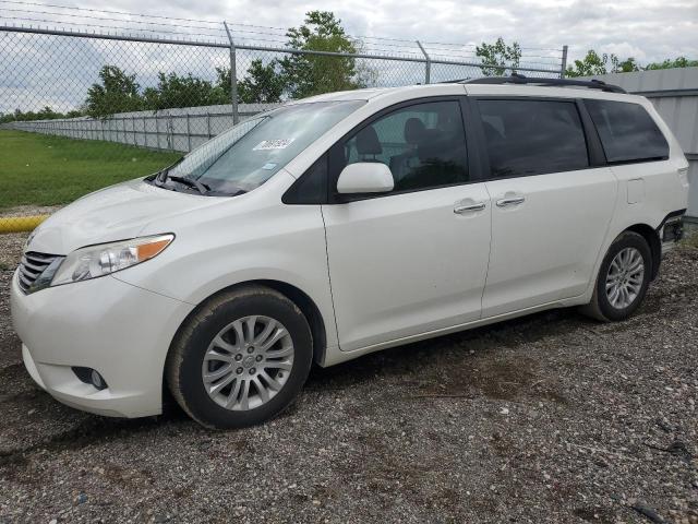 TOYOTA SIENNA XLE 2017 5tdyz3dc5hs842792