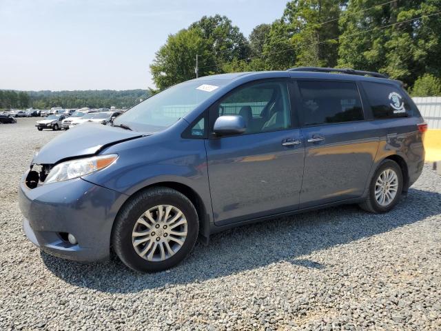 TOYOTA SIENNA XLE 2017 5tdyz3dc5hs886808