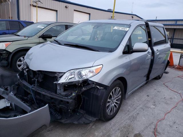 TOYOTA SIENNA XLE 2018 5tdyz3dc5js910787