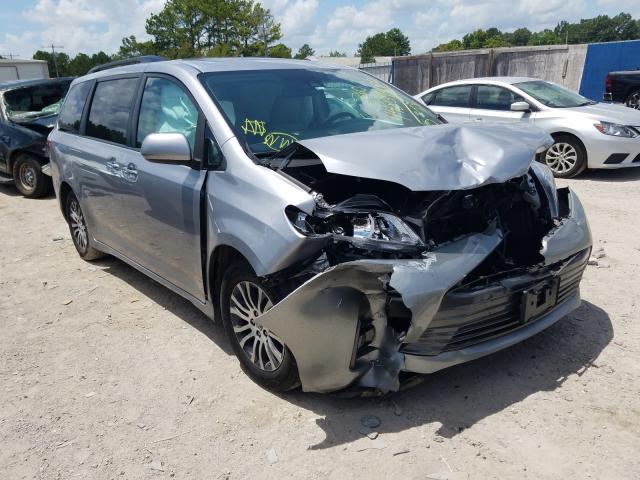 TOYOTA SIENNA XLE 2018 5tdyz3dc5js911826