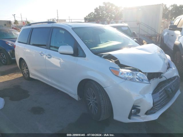 TOYOTA SIENNA 2018 5tdyz3dc5js921403