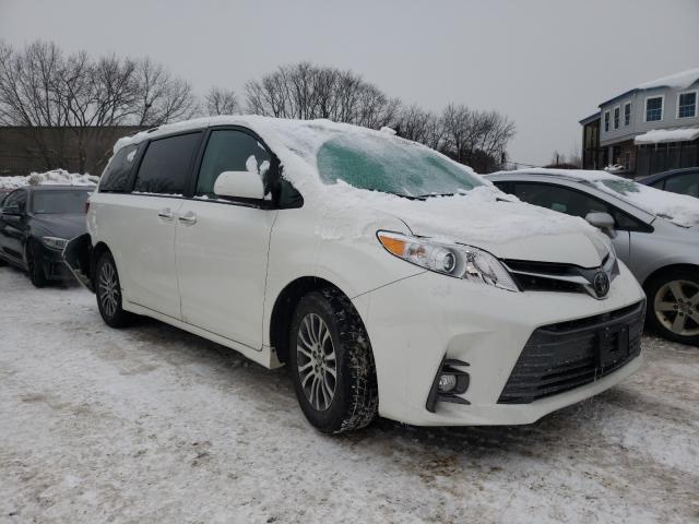 TOYOTA SIENNA XLE 2018 5tdyz3dc5js959536