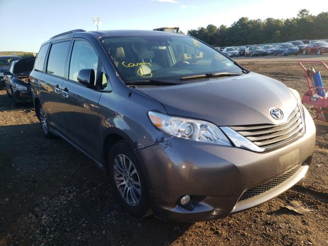 TOYOTA SIENNA XLE 2020 5tdyz3dc5ls046245