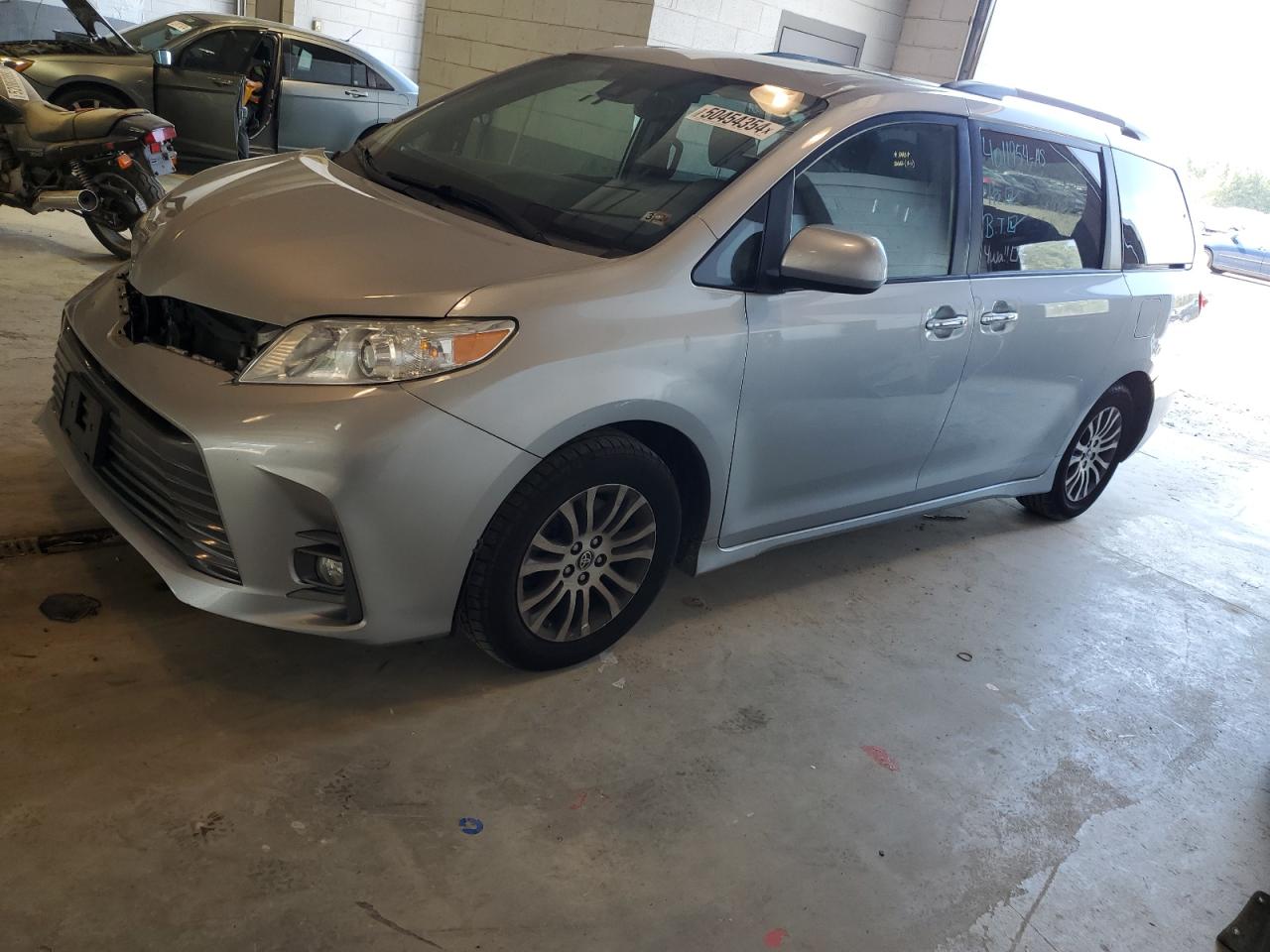 TOYOTA SIENNA 2020 5tdyz3dc5ls067886