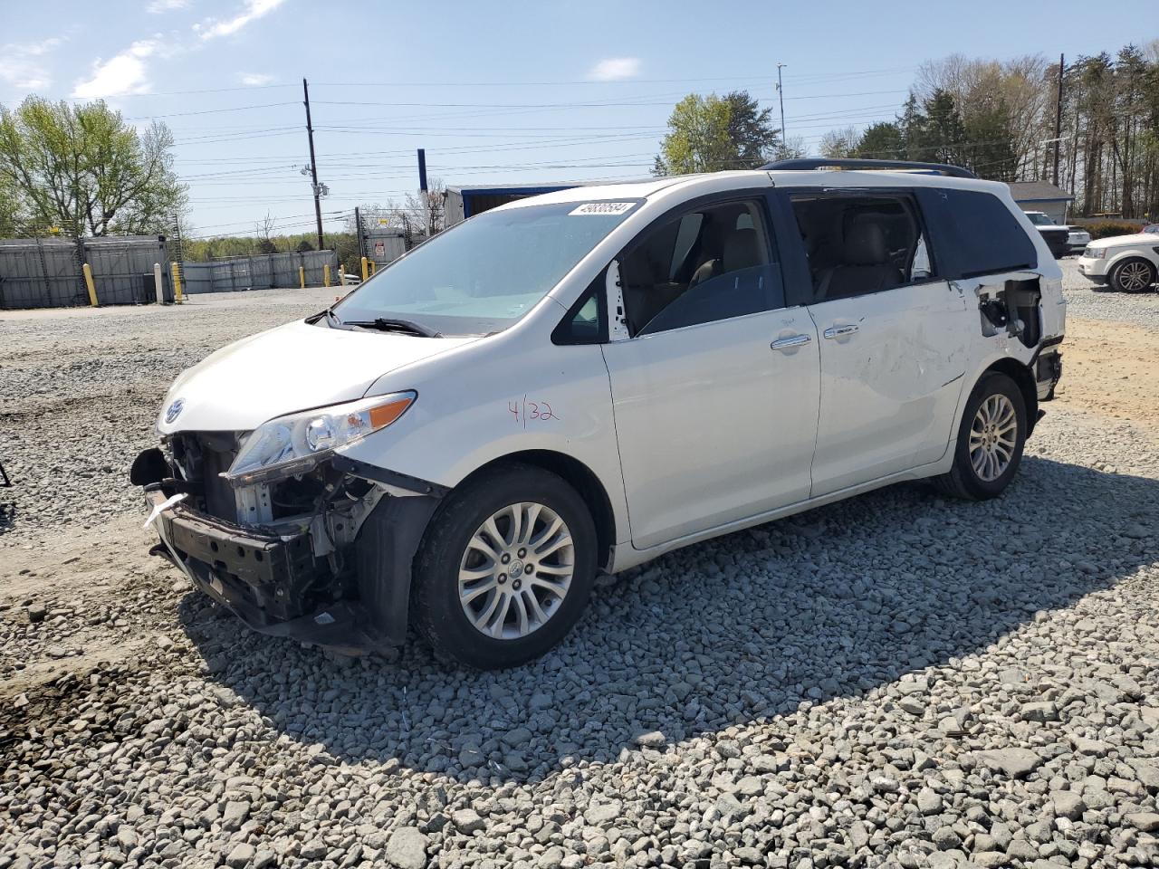 TOYOTA SIENNA 2017 5tdyz3dc6hs892648