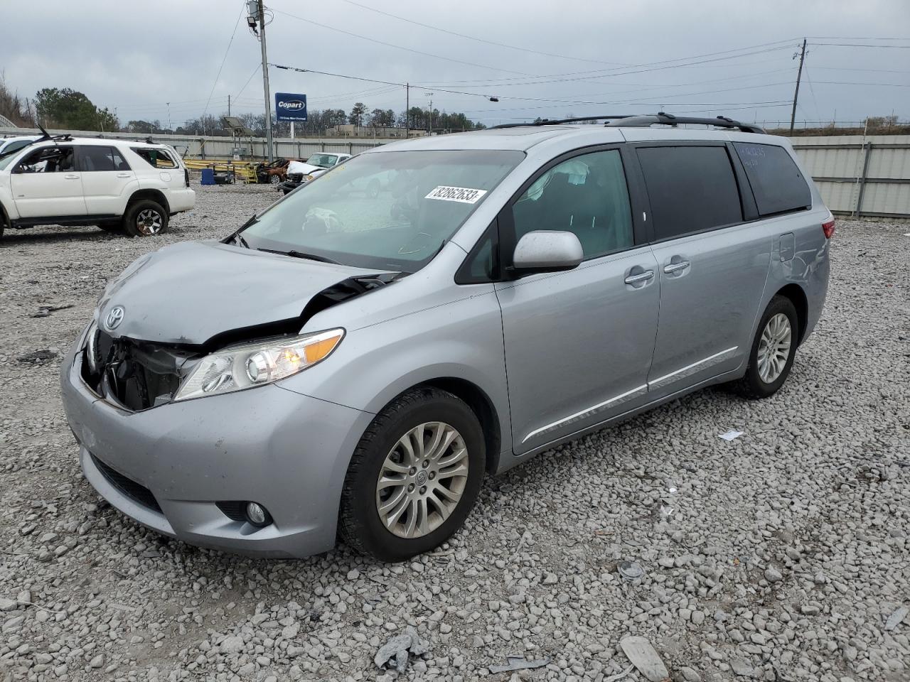 TOYOTA SIENNA 2017 5tdyz3dc6hs893086