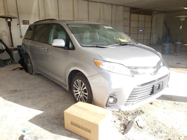 TOYOTA SIENNA XLE 2018 5tdyz3dc6js911446