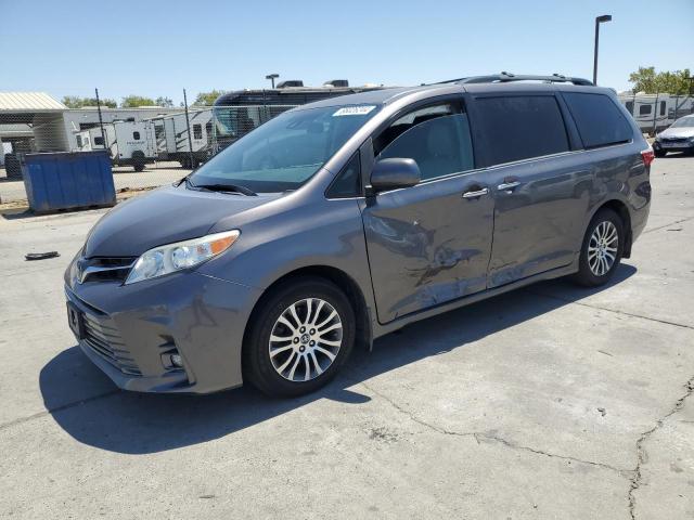 TOYOTA SIENNA XLE 2019 5tdyz3dc6ks975441