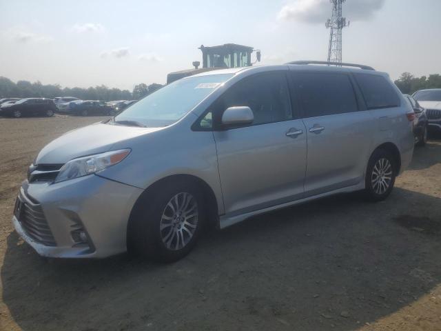 TOYOTA SIENNA XLE 2020 5tdyz3dc6ls041944