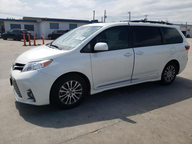 TOYOTA SIENNA XLE 2020 5tdyz3dc6ls056122