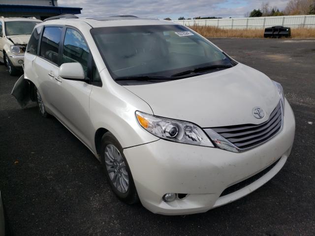 TOYOTA SIENNA XLE 2017 5tdyz3dc7hs810541