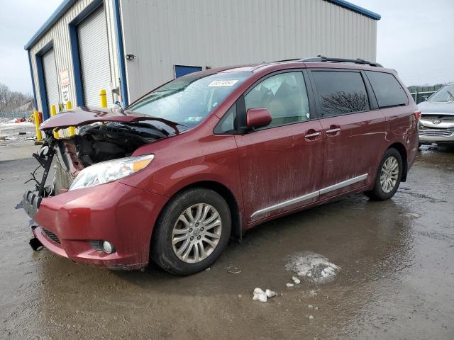 TOYOTA SIENNA XLE 2017 5tdyz3dc7hs818297