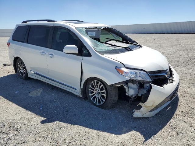 TOYOTA SIENNA XLE 2018 5tdyz3dc7js944407