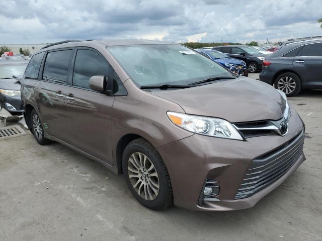 TOYOTA SIENNA XLE 2019 5tdyz3dc7ks997898