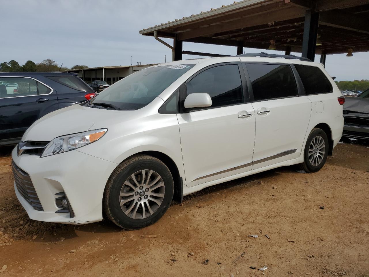 TOYOTA SIENNA 2020 5tdyz3dc7ls023050