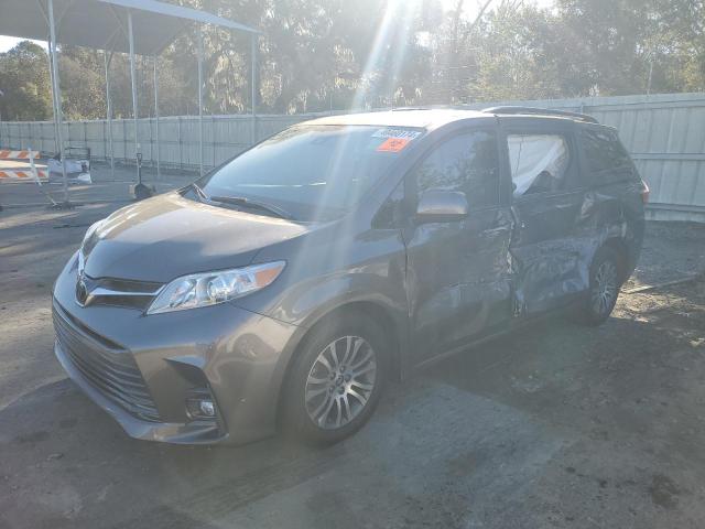 TOYOTA SIENNA XLE 2020 5tdyz3dc7ls082387