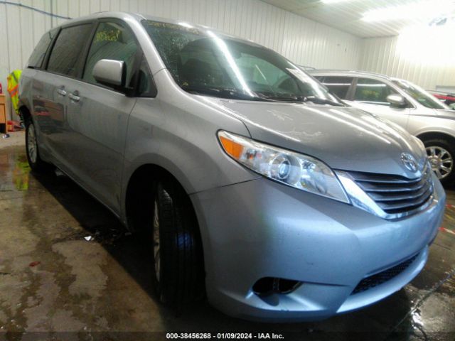 TOYOTA SIENNA 2017 5tdyz3dc8hs781521