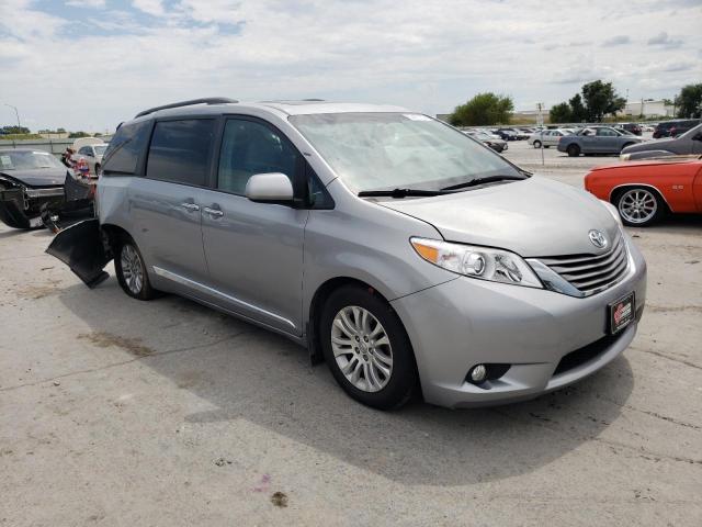 TOYOTA SIENNA XLE 2017 5tdyz3dc8hs782412