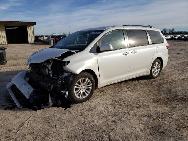 TOYOTA SIENNA XLE 2017 5tdyz3dc8hs832208